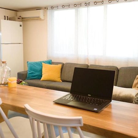 Primrose Boutique Apartment Ašdod Exteriér fotografie