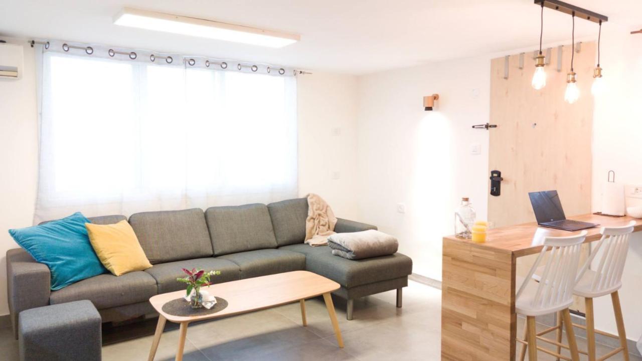 Primrose Boutique Apartment Ašdod Exteriér fotografie